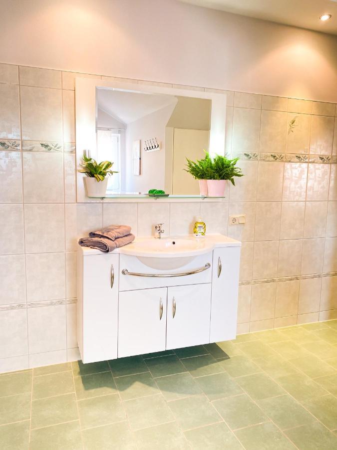 Fewo Sulzer Siedlung Erfurt Apartment ภายนอก รูปภาพ